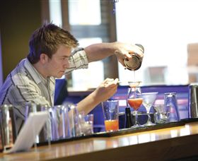 ZedBar - Kalgoorlie Accommodation 5