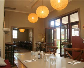 Gerry's @ The Commercial Hotel - Kalgoorlie Accommodation 3