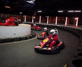 Auscarts Racing - Kalgoorlie Accommodation 1