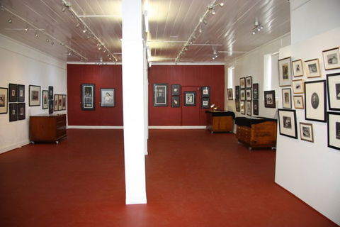 FyreGallery - Kalgoorlie Accommodation 5