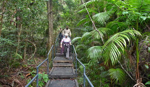 Falls Walking Track - Kalgoorlie Accommodation 2
