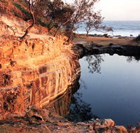 Angourie Blue Pool - Kalgoorlie Accommodation