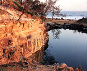 Angourie Blue Pool - Kalgoorlie Accommodation 0