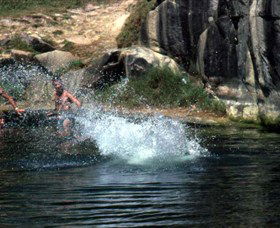 Angourie Blue Pool - Kalgoorlie Accommodation 3