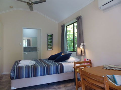 Daintree Valley Haven - Kalgoorlie Accommodation 0