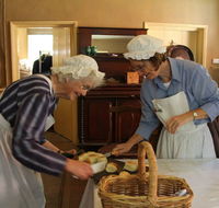 Peek into the Past - Kalgoorlie Accommodation