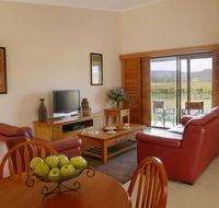 Nightingale Wines Luxury Villas - Kalgoorlie Accommodation