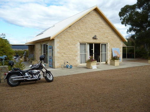 David Mahony Art Gallery & Sculpture Park - Kalgoorlie Accommodation 4