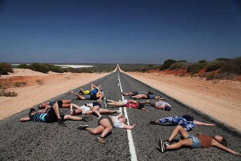 7-Day Exmouth Explorer Via Pinnacles Monkey Mia Ningaloo Reef Returning To Perth - Kalgoorlie Accommodation 7