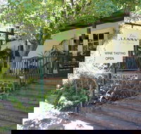 Barossa Valley Wineries Tour with Tastings and Lunch from Adelaide - Kalgoorlie Accommodation