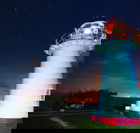 45-Minute Cape Cleveland Scenic Helicopter Flight from Townsville - Kalgoorlie Accommodation