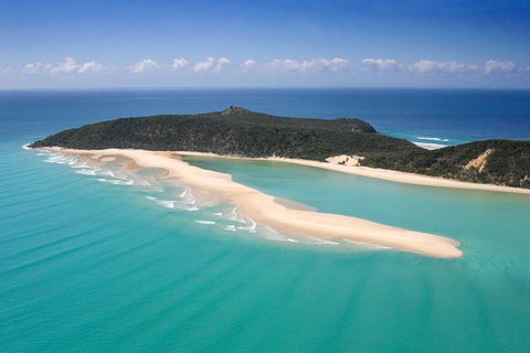 Rainbow Beach Surf Lesson Australia\'s Longest Wave 4X4 Adventure - Kalgoorlie Accommodation 4