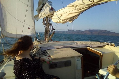 Townsville Early Morning Sailing Cruise Boat Tour - Kalgoorlie Accommodation 6