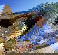 Cave Hill Aboriginal Cultural Experience from Ayers Rock - Kalgoorlie Accommodation