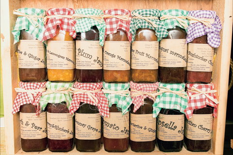 Apple Tree Creek - Kalgoorlie Accommodation 1