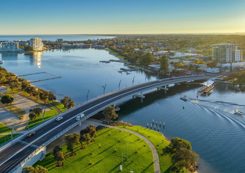 Mandurah - Kalgoorlie Accommodation 0