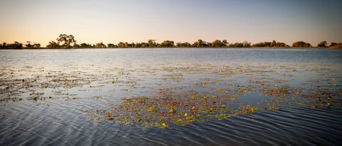 Moulamein Lake - Kalgoorlie Accommodation 1