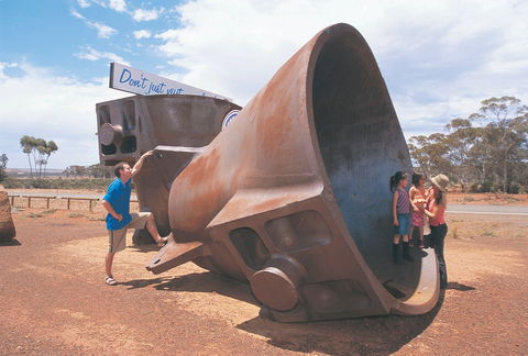 WMC Resource Nickel Pots - Kalgoorlie Accommodation 0