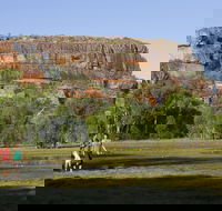 Badbong Wodjmeng sandstone river walk - Kalgoorlie Accommodation