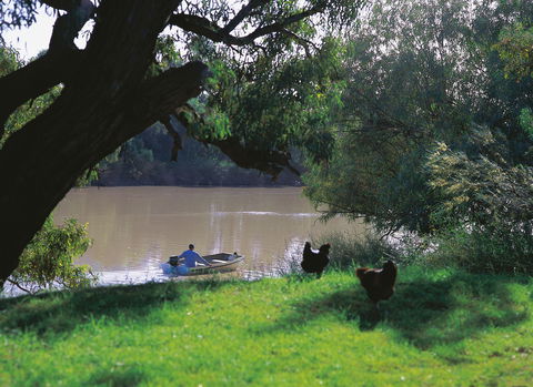 Bulloo River - Kalgoorlie Accommodation 1