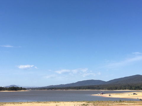 Lake Nillahcootie - Kalgoorlie Accommodation 2