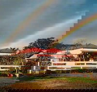 Stefani Hilltop Gallery - Kalgoorlie Accommodation