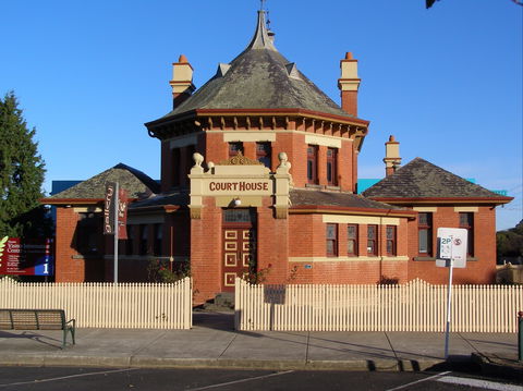 Yarram Courthouse Gallery - Kalgoorlie Accommodation 0