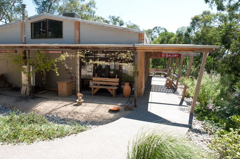 Marion Rosetzky Gallery - Kalgoorlie Accommodation 0