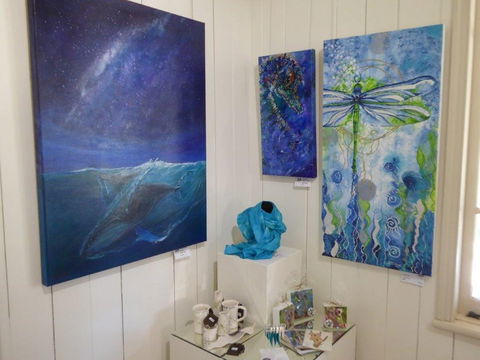 Old SchoolHouse Gallery - Kalgoorlie Accommodation 1