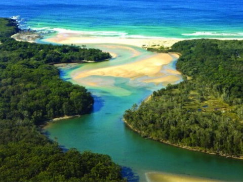 Saltwater - Kalgoorlie Accommodation 0