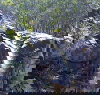 Ugly Corner Falls Walking Track - Kalgoorlie Accommodation