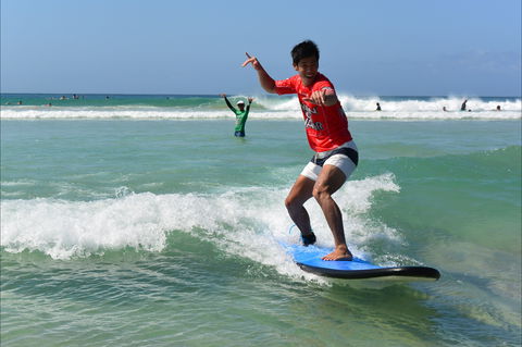Walkin' On Water Surf School - Kalgoorlie Accommodation 2