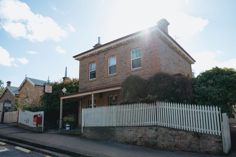Auburn - Kalgoorlie Accommodation 2