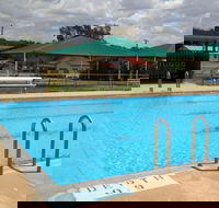Cudal Swimming Pool - Kalgoorlie Accommodation