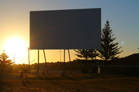 Dongara Denison Drive-Ins - Kalgoorlie Accommodation 0