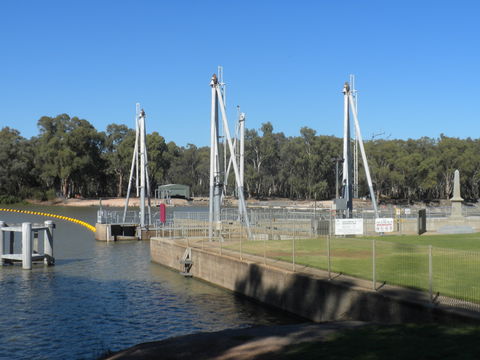 Lock 10 And Weir - Kalgoorlie Accommodation 0