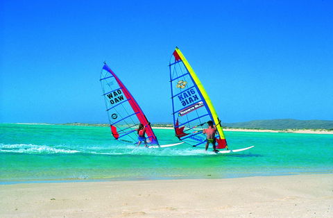 Windsurfing And Surfing - Kalgoorlie Accommodation 1