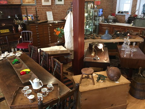 Braidwood Antiques - Kalgoorlie Accommodation 2