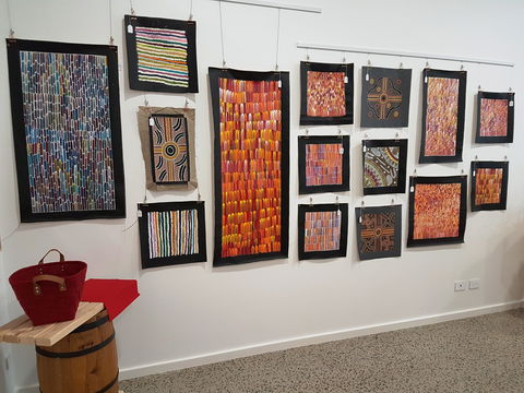 ITS OZZY Wonderful Alternatives - Kalgoorlie Accommodation 1