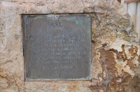 Mataranka War Memorial - Kalgoorlie Accommodation 1