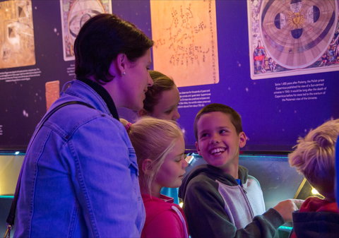 Sir Thomas Brisbane Planetarium - Kalgoorlie Accommodation 2