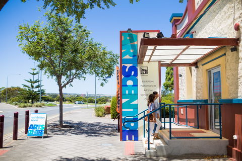 The Arts Centre Port Noarlunga - Kalgoorlie Accommodation 2