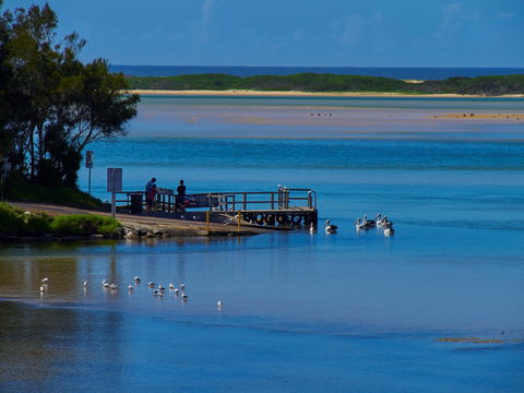 Kayaking Tuross Lake - Kalgoorlie Accommodation 1