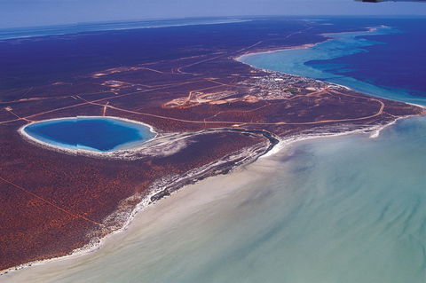 Little Lagoon - Kalgoorlie Accommodation 0