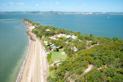 Quoin Island - Kalgoorlie Accommodation 0
