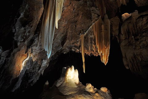 Jenolan Caves: Temple Of Baal Cave Tour - Kalgoorlie Accommodation 0