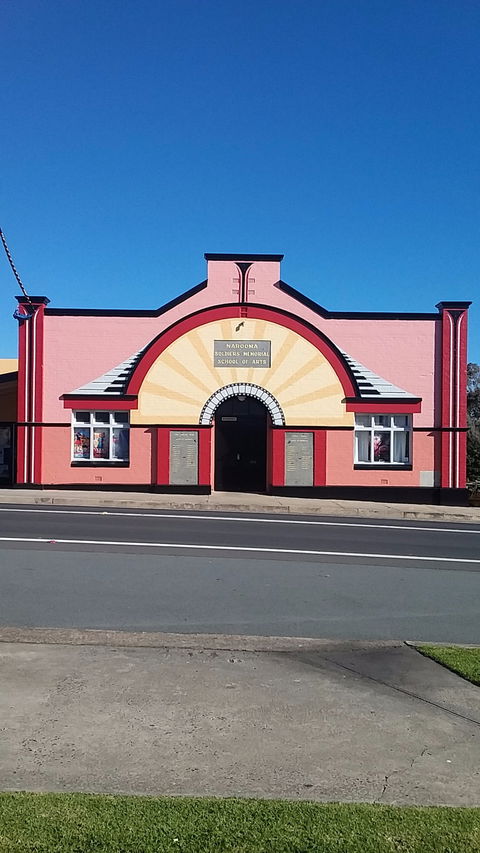 Narooma Kinema - Kalgoorlie Accommodation 2