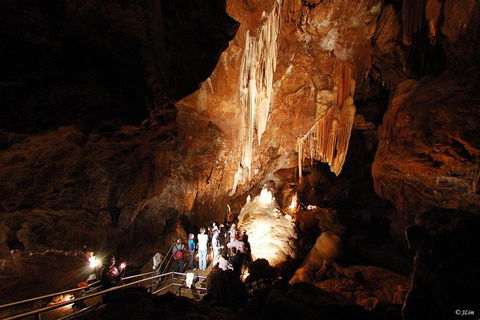 Jenolan Caves: Extended Temple Of Baal Cave Tour - Kalgoorlie Accommodation 2