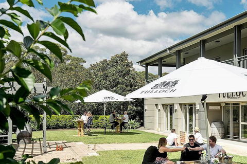 Tulloch Wines- Tasting Of 6 Pokolbin Dry Red Shiraz Vintages With Charcuterie - Kalgoorlie Accommodation 4