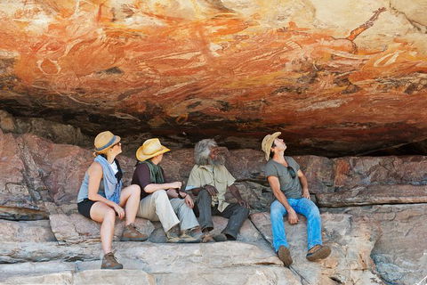 Arnhem Land Injalak Hill Full-Day Tour From Jabiru - Kalgoorlie Accommodation 5